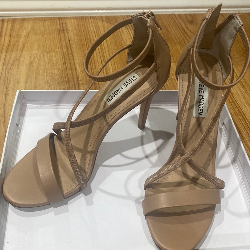 Steve Madden size 9